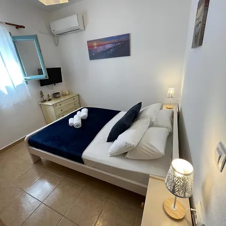 Sertis Santorini Апартаменты Имеровигли