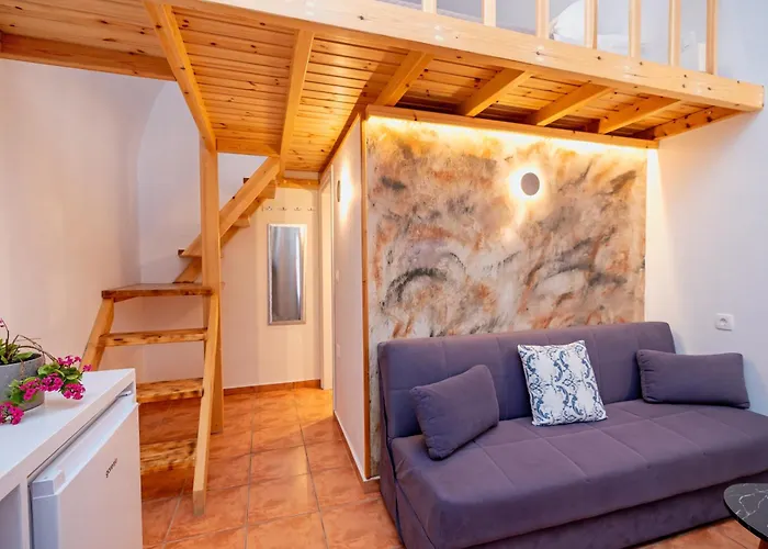 Sertis Santorini * 이메로비글리