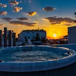 Sertis Santorini