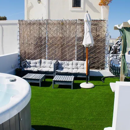 Sertis Santorini 公寓 *