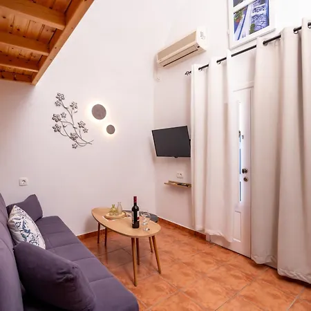 Sertis Santorini